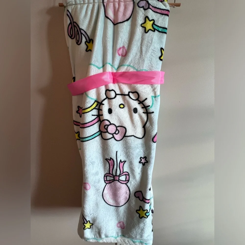 Hello kitty balloons and ribbons throw‎ blanket
